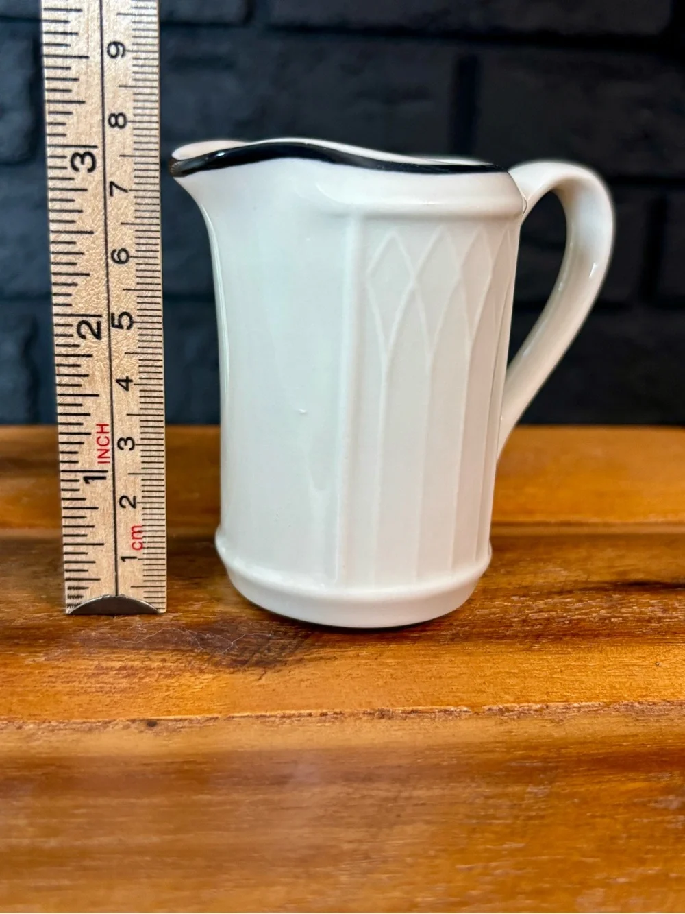 Restaurant Ware “Gothic” Homer Laughlin Individual Creamer or Syrup Arch design